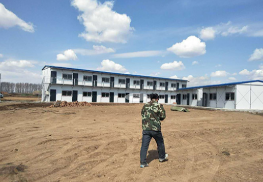 彩钢活动房：便捷临时装配式建筑